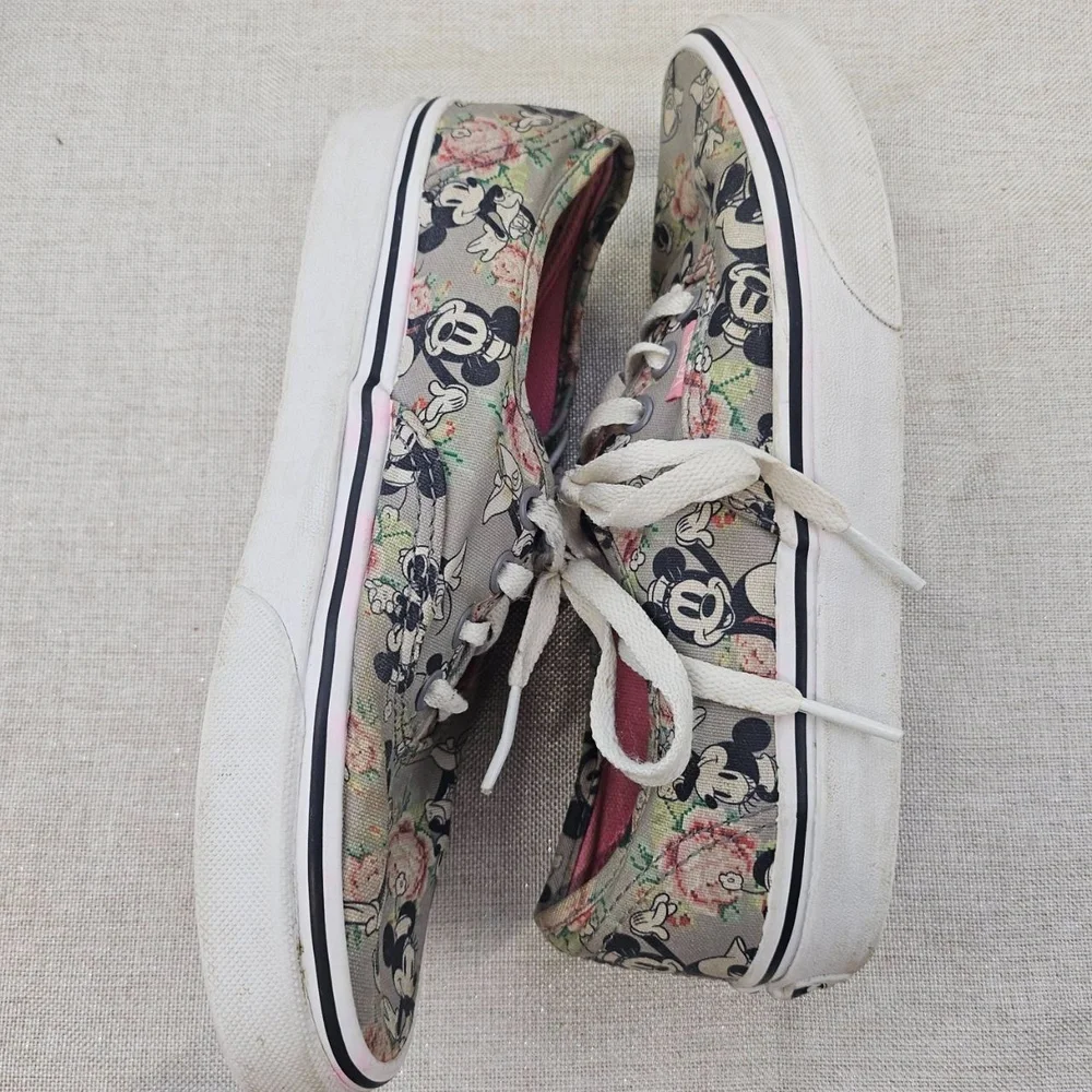 Vans x Disney Authentic Mickey Mouse Floral Canvas Skate Sneakers‎ Women 6.5